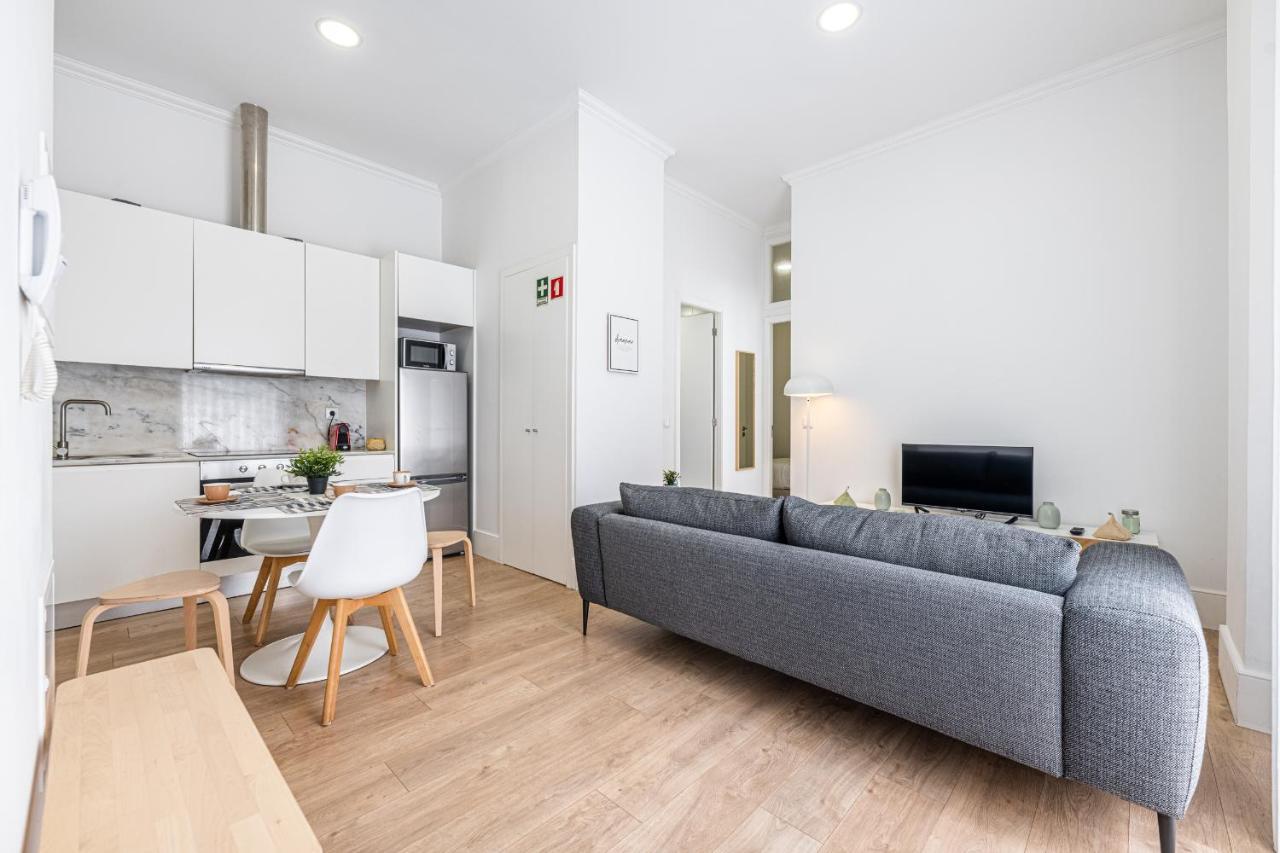 Vibrant Host Solutions - Heroismo'S Metro Porto Dış mekan fotoğraf